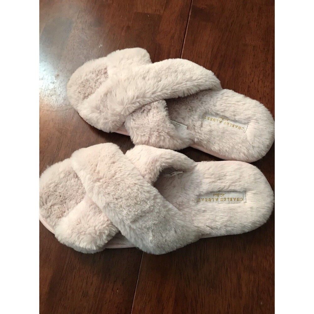 Charles Albert New York Women’s Slippers Pastel Pink Color Size 9-10